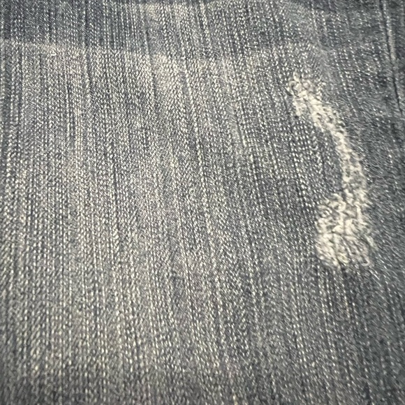 #665. Cache Contour Collection Bootcut Jeans with Embroidery Details. Size 6. - Picture 6 of 14